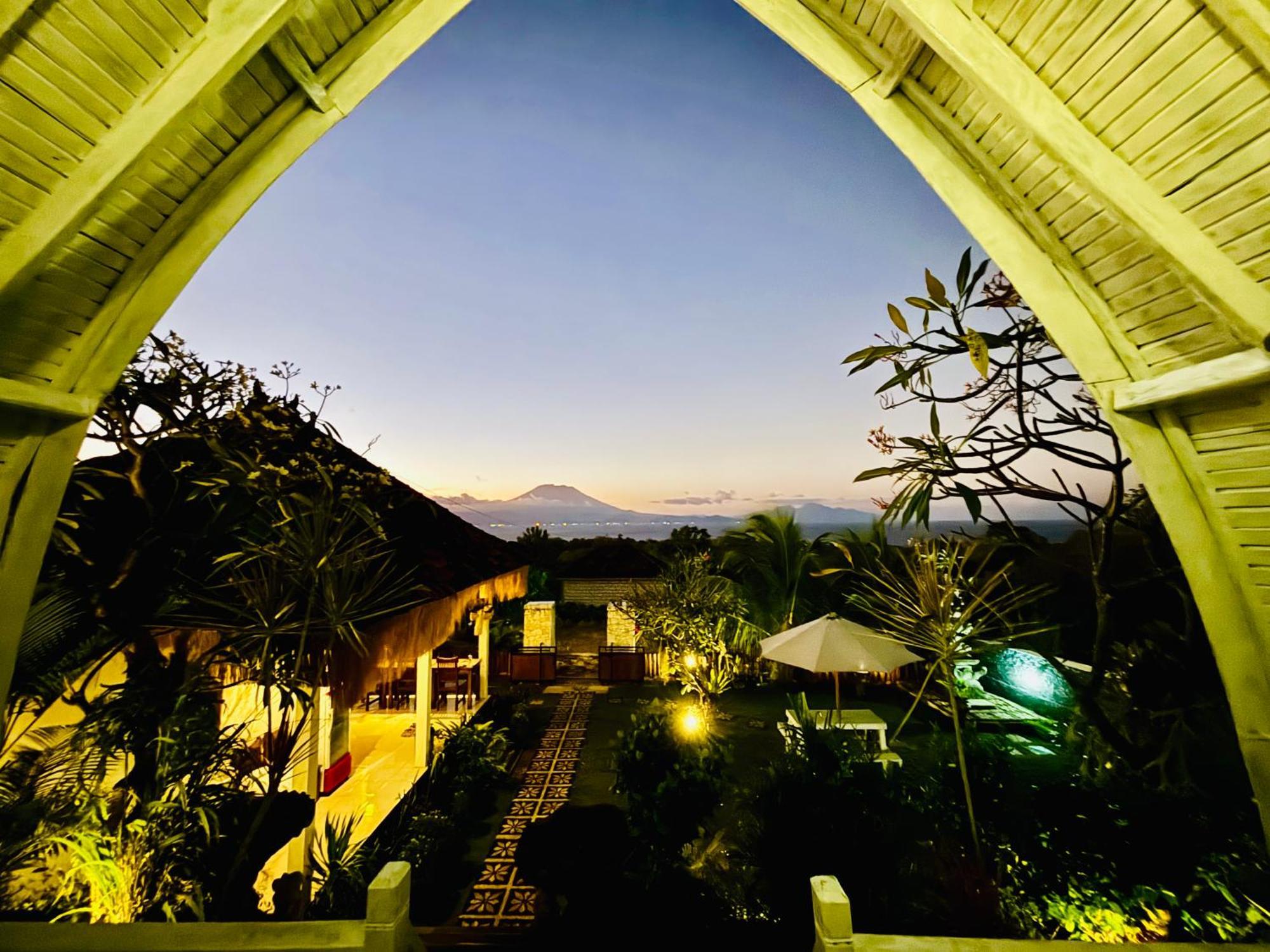 ฮอตรา ฮิลล์ คอตเทจ Hotel Batununggul ภายนอก รูปภาพ